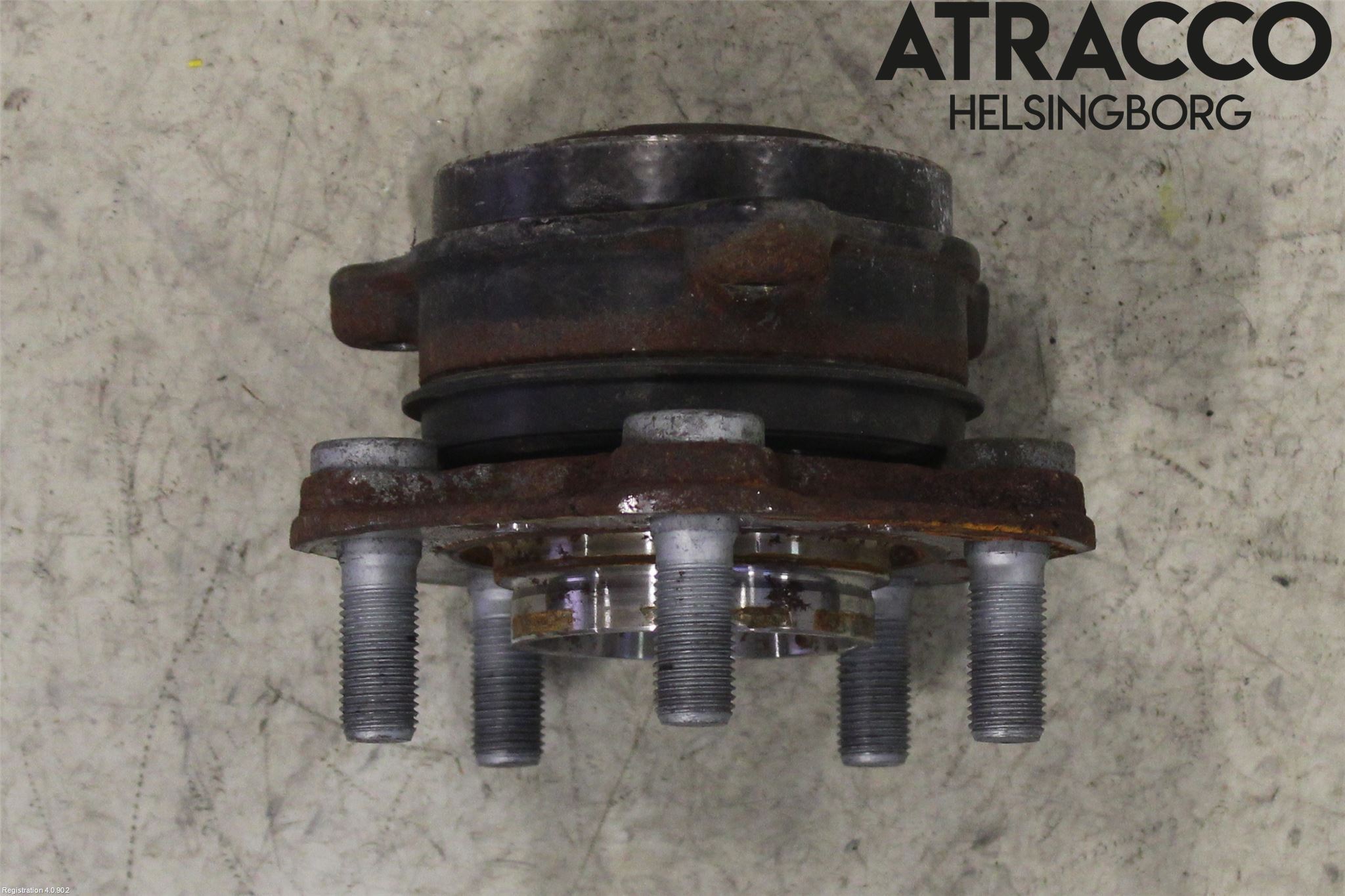 Tesla MODEL Y 21- Nav Bak