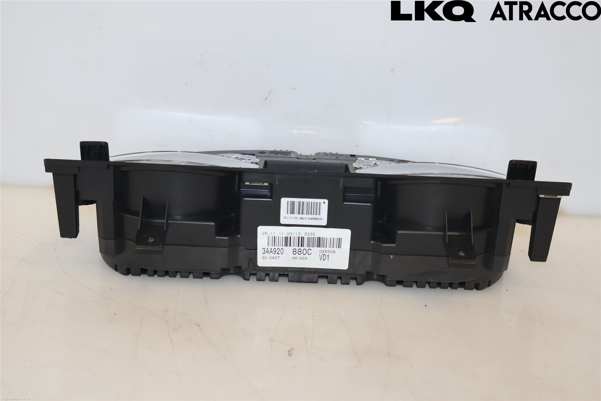 Volkswagen VW PASSAT 11-14 Instrument Komb