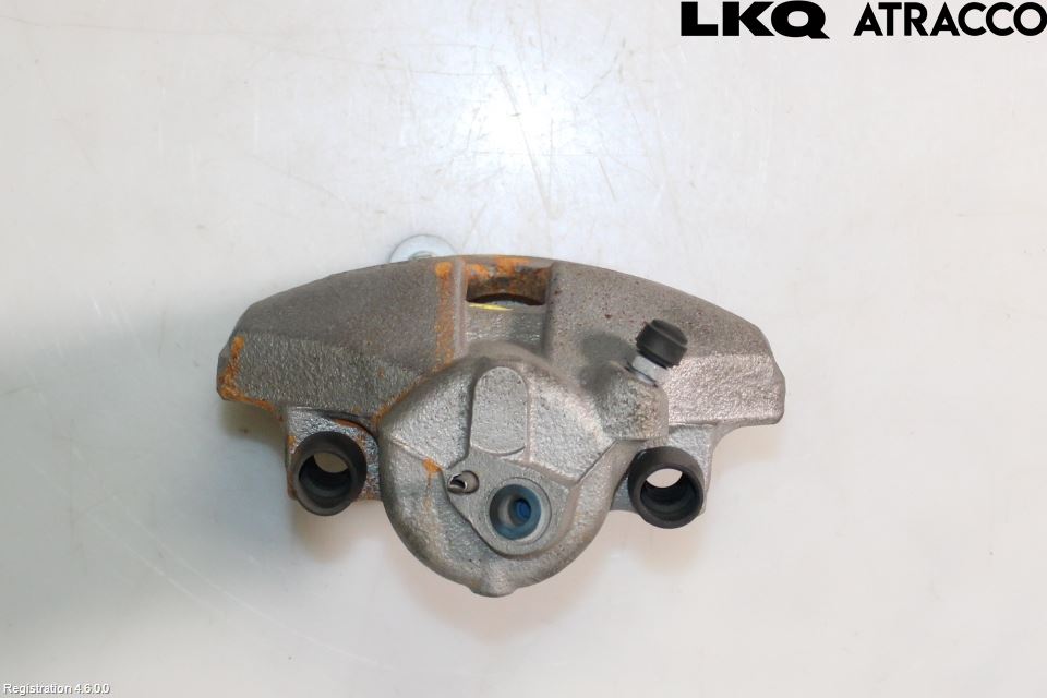 Volkswagen VW PASSAT 11-14 Bromsok Fram Höger