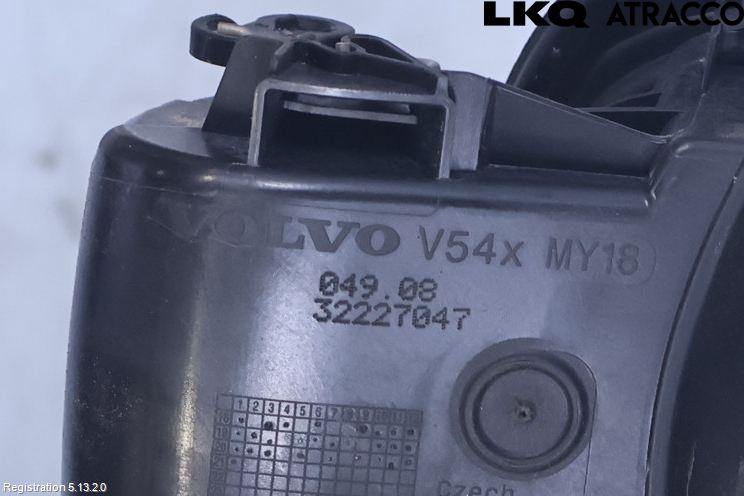 Volvo V90 17->> Tanklucka