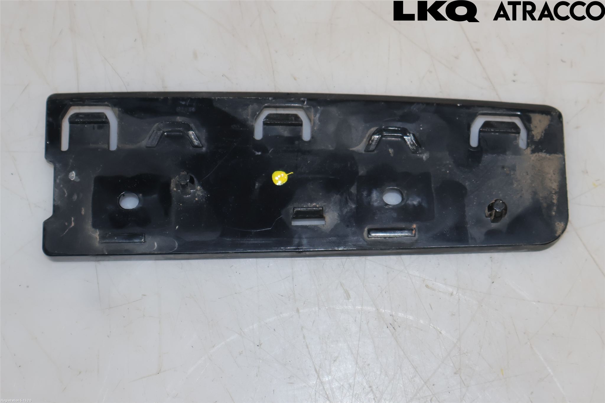 Ford TRANSIT/TOURNEO CUSTOM 13-24 Stötfångarfäste Fram Hö