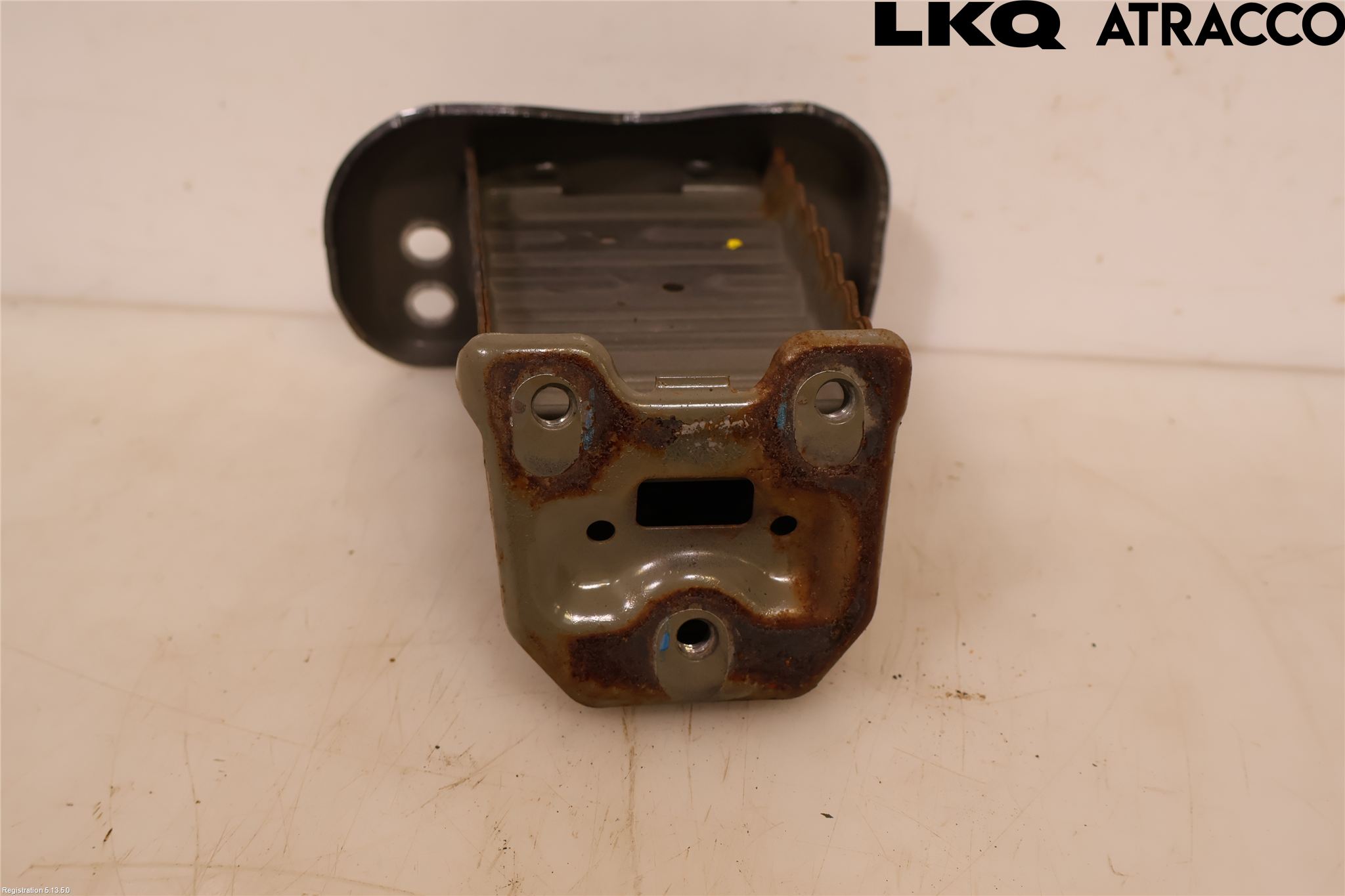 Toyota YARIS XP130 15-20 Stötfångarbärjärn Fram