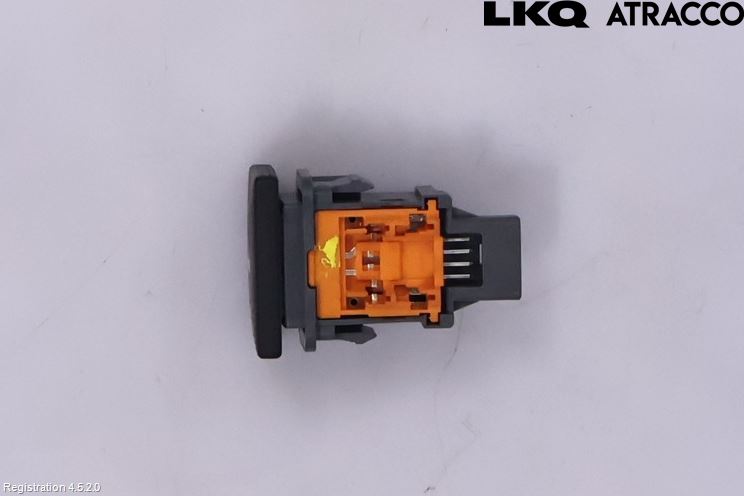 Lexus IS 250/350 14-20 Strömställare Baklucka