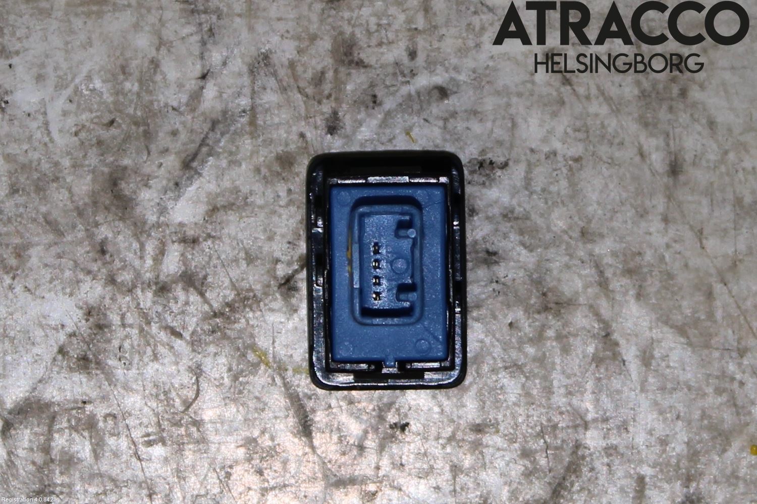 Mitsubishi OUTLANDER 13-21 Strömställare Antisladd