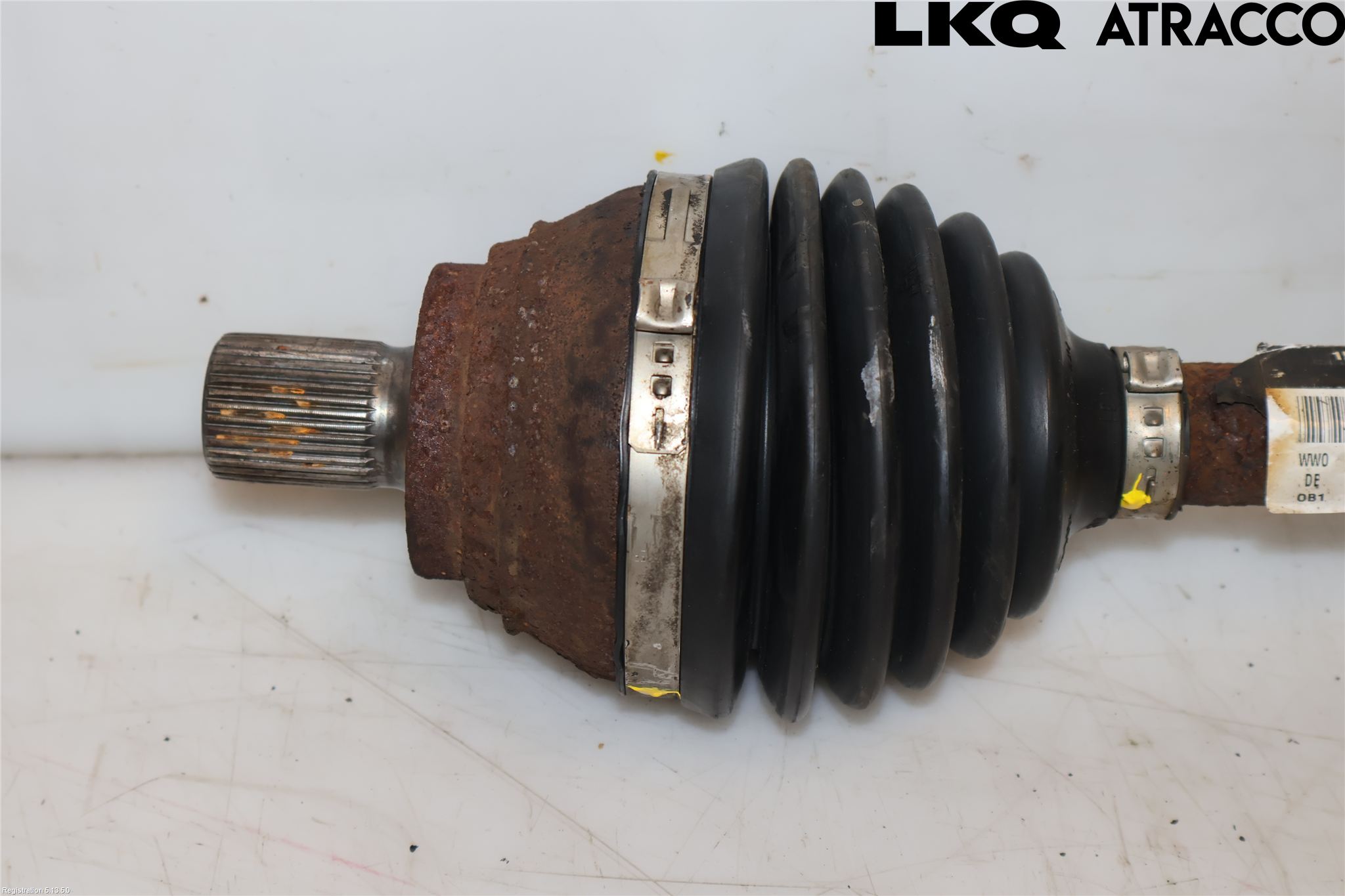Skoda YETI Drivaxel Fram Vänster