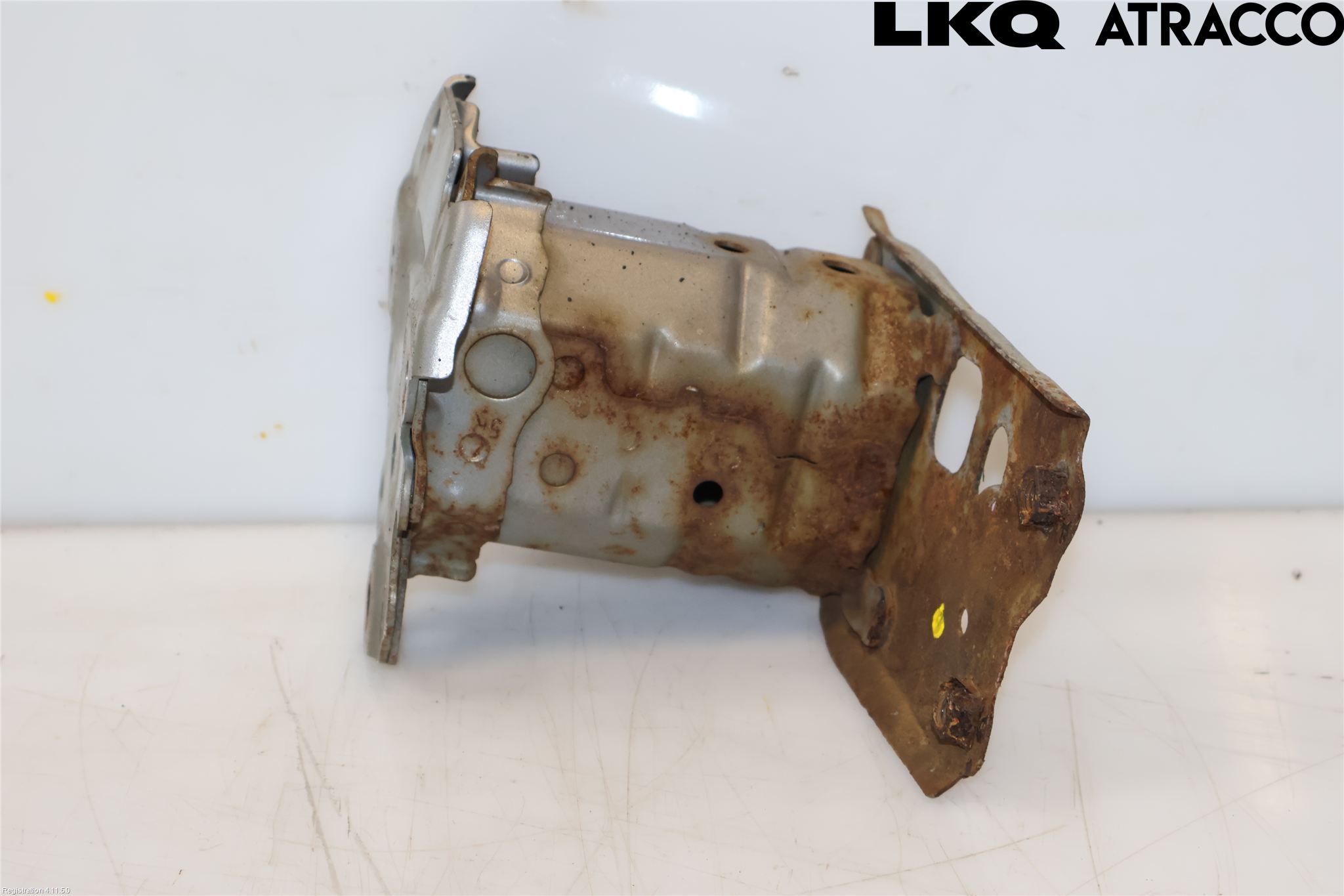 Toyota AURIS 13-19 Stötfångarbärjärn Bak