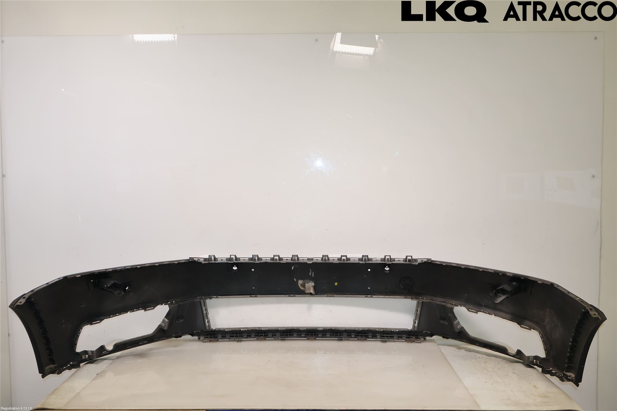 Volkswagen VW PASSAT 11-14 Stötfångarbeklädnad Fram