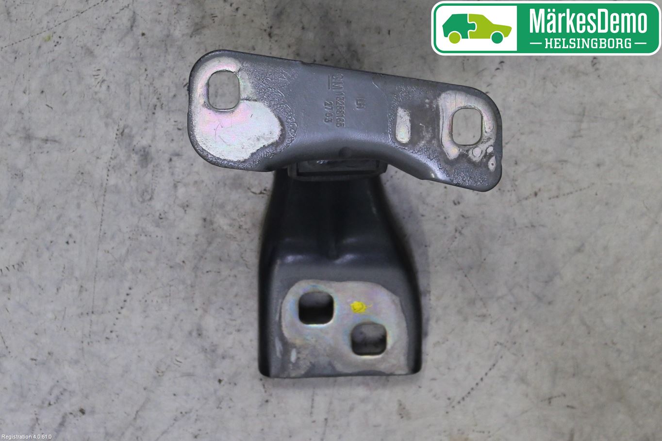 Opel ASTRA J 10-15 Bakluckegångjärn Vä