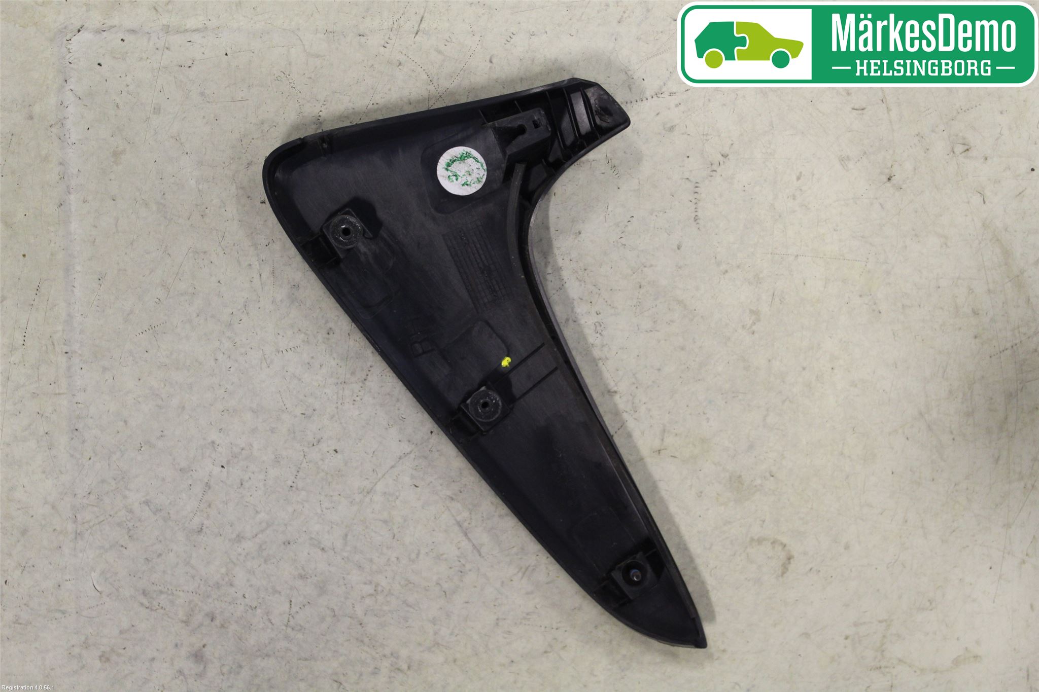 Chevrolet TRAX Spoiler Baklucka