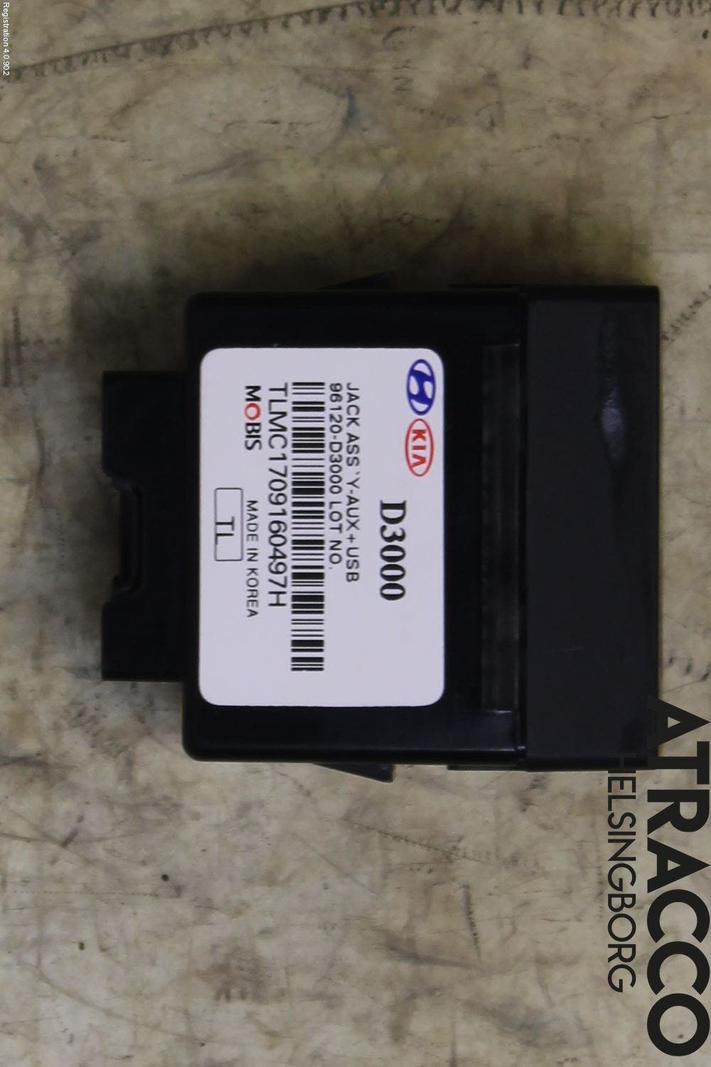 Hyundai TUCSON 05- Usb Connection