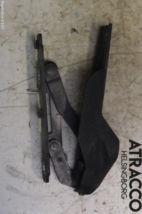 Saab 9-3 VER2/VER3 08-15 Huvgångjärn