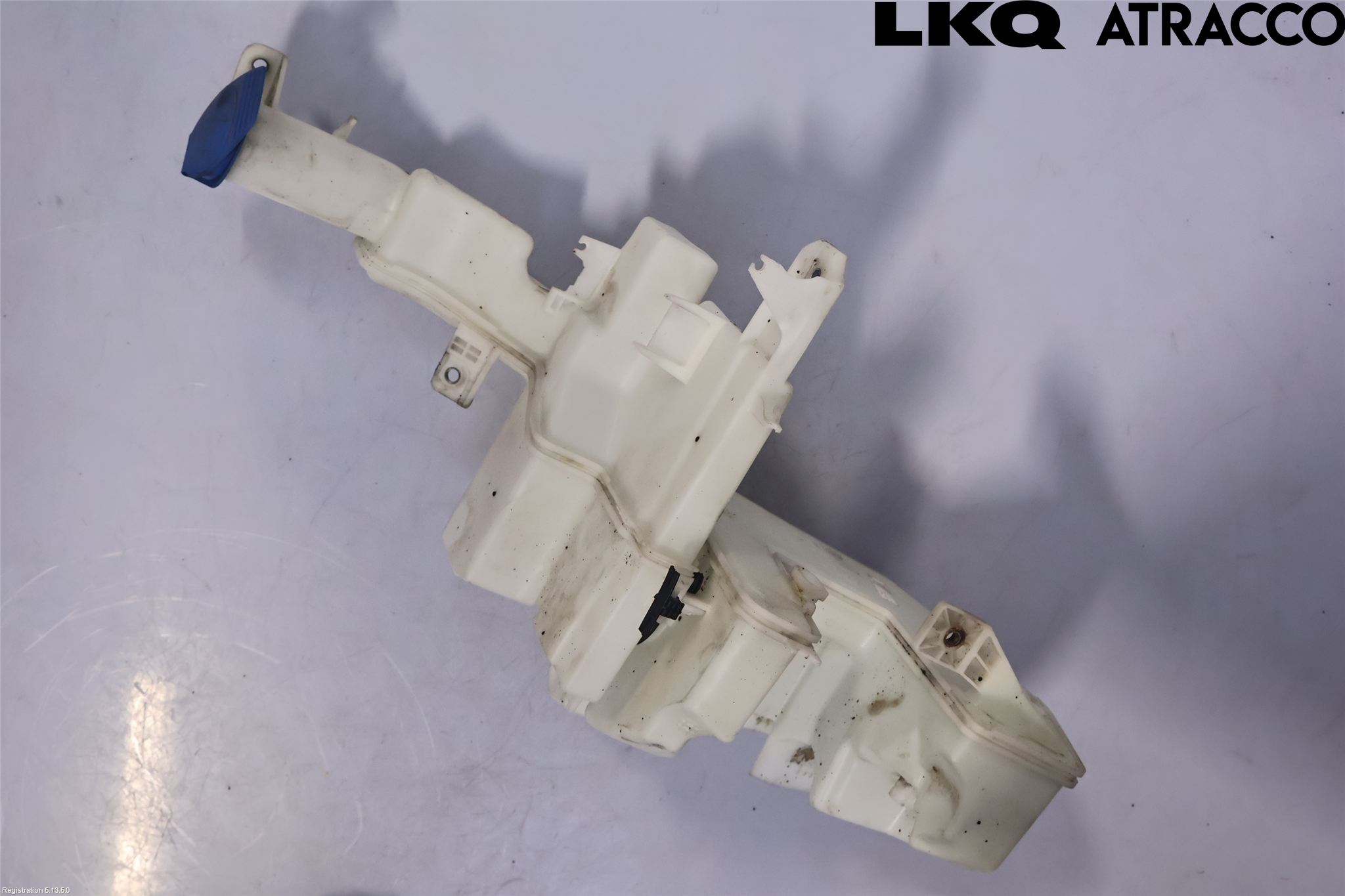 Volkswagen VW PASSAT 11-14 Spolartank Vindruta-Strål
