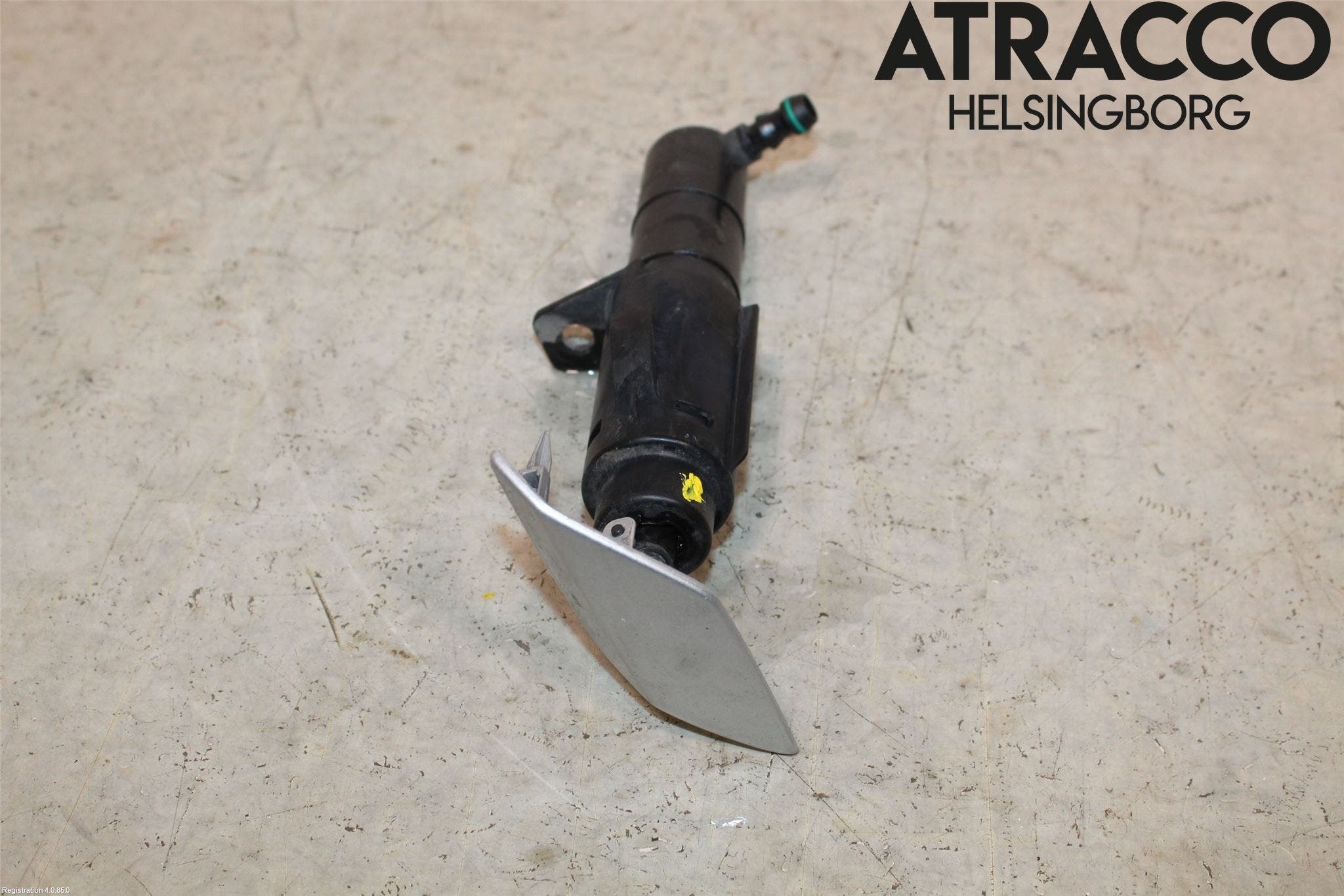 Volkswagen VW GOLF VI 09-13 Spolarmunstycke Strålkastare