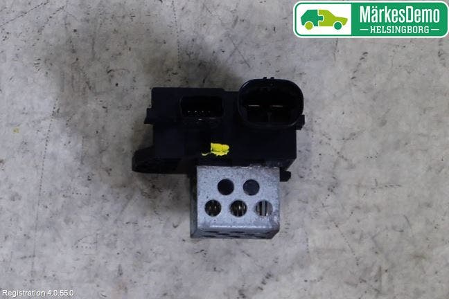 Peugeot 3008 17-24 Kylfläktsmotstånd