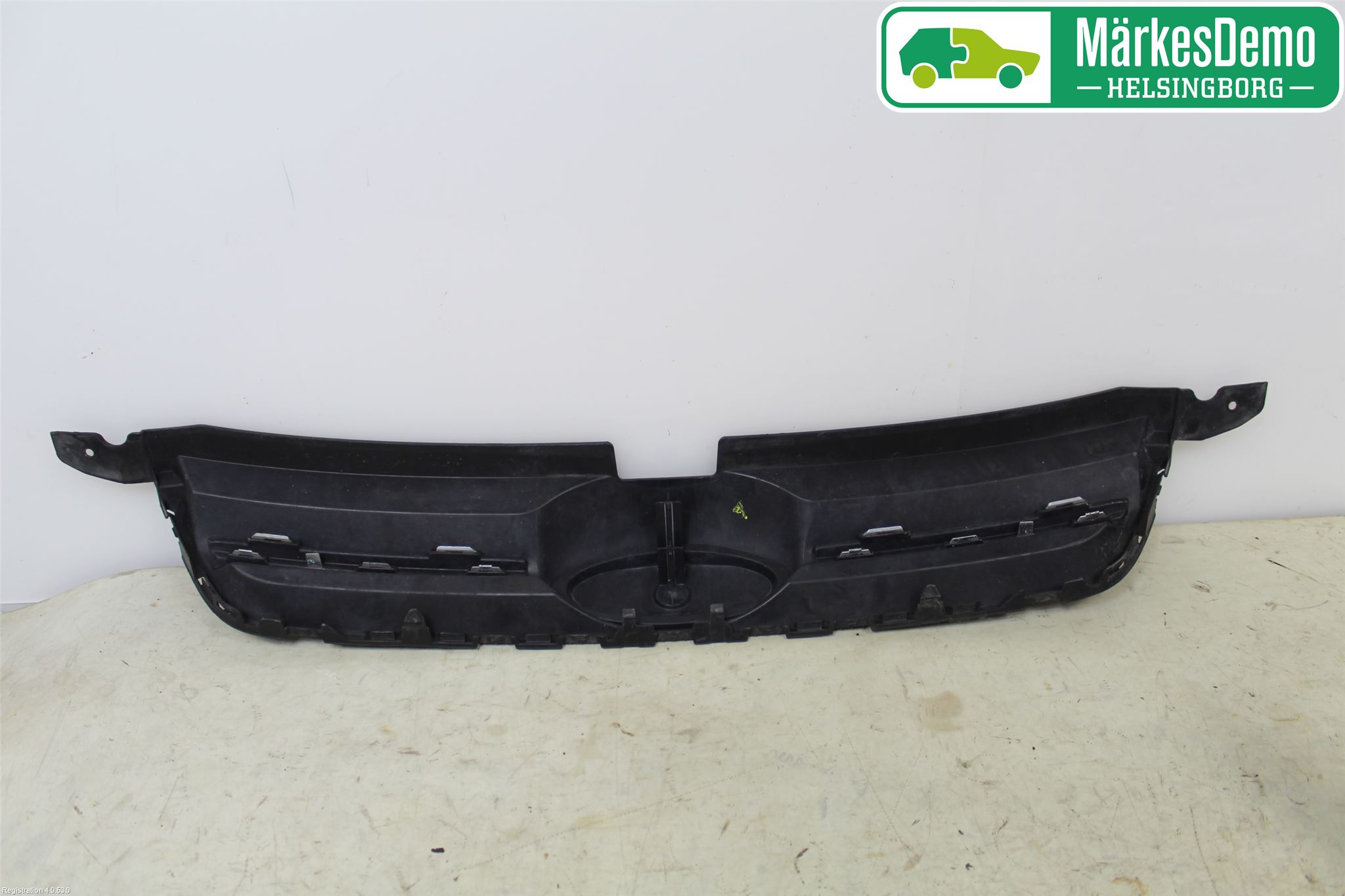 Ford C-MAX II  11-14 Grill Komp