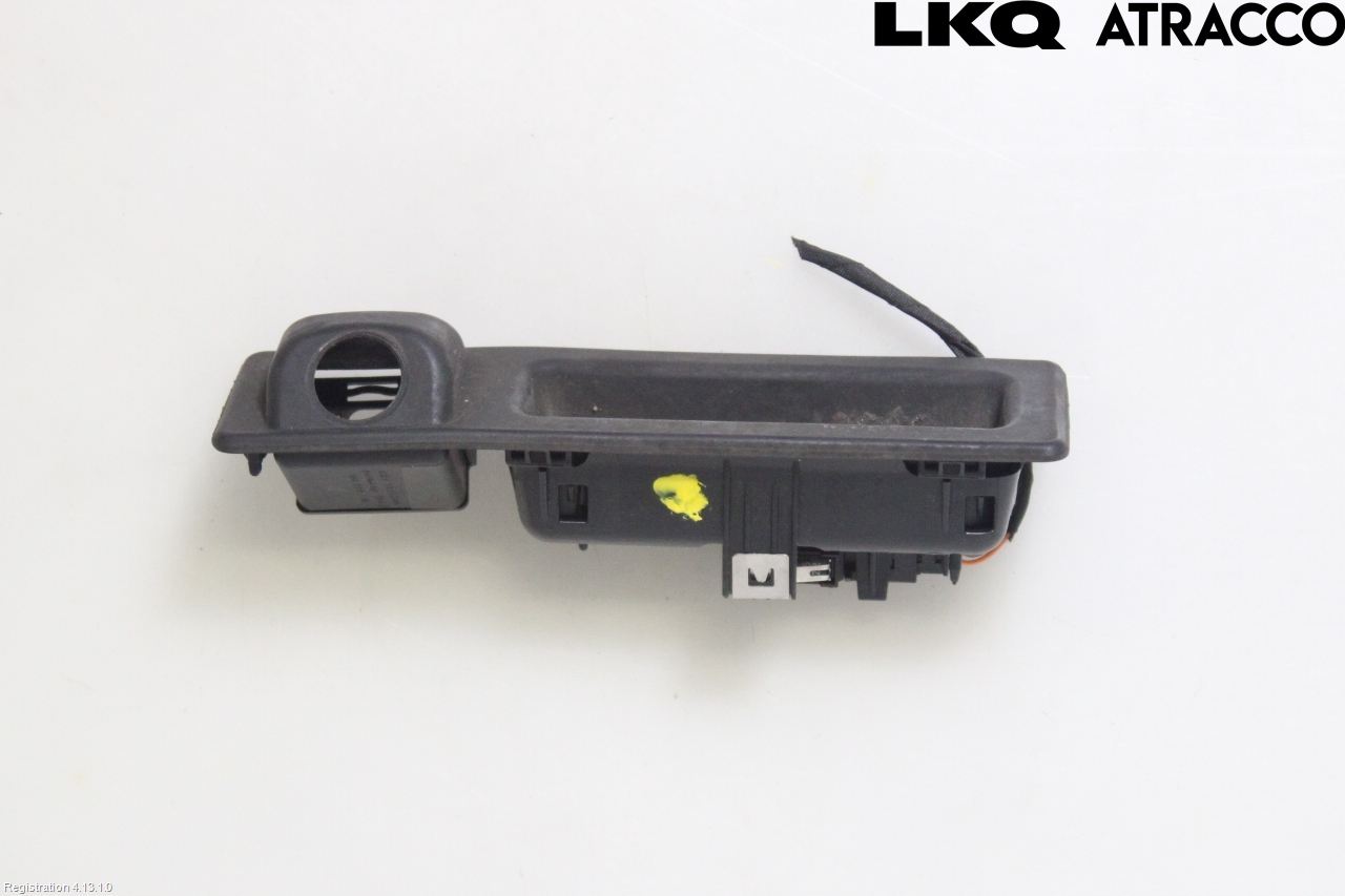 BMW 2 F45 Active Tourer 14-21 Bakluckehandtag