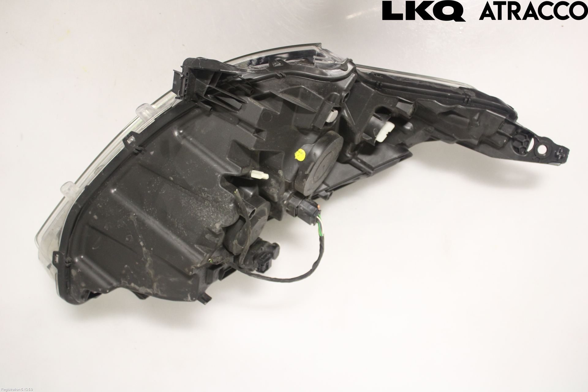 Peugeot PEUGOT 208 16-19 Strålkastare Vänster