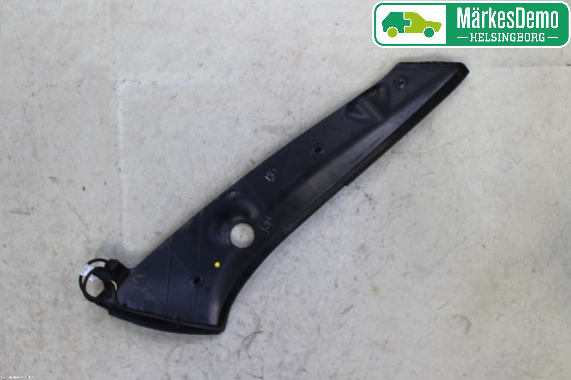 Jeep CHEROKEE Bakluckeöppnare Automatisk