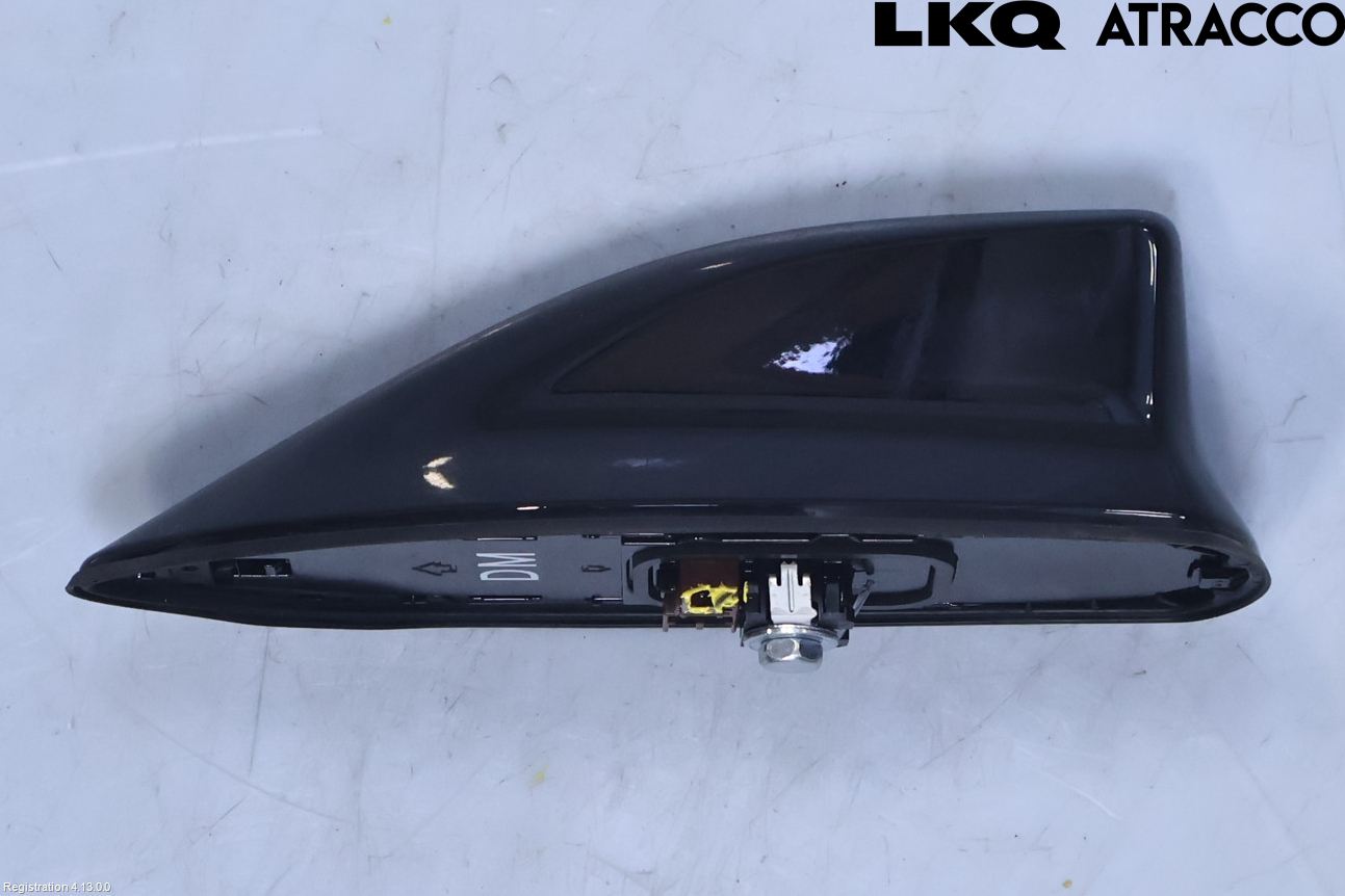 Toyota YARIS CROSS XP21 21- Antenn