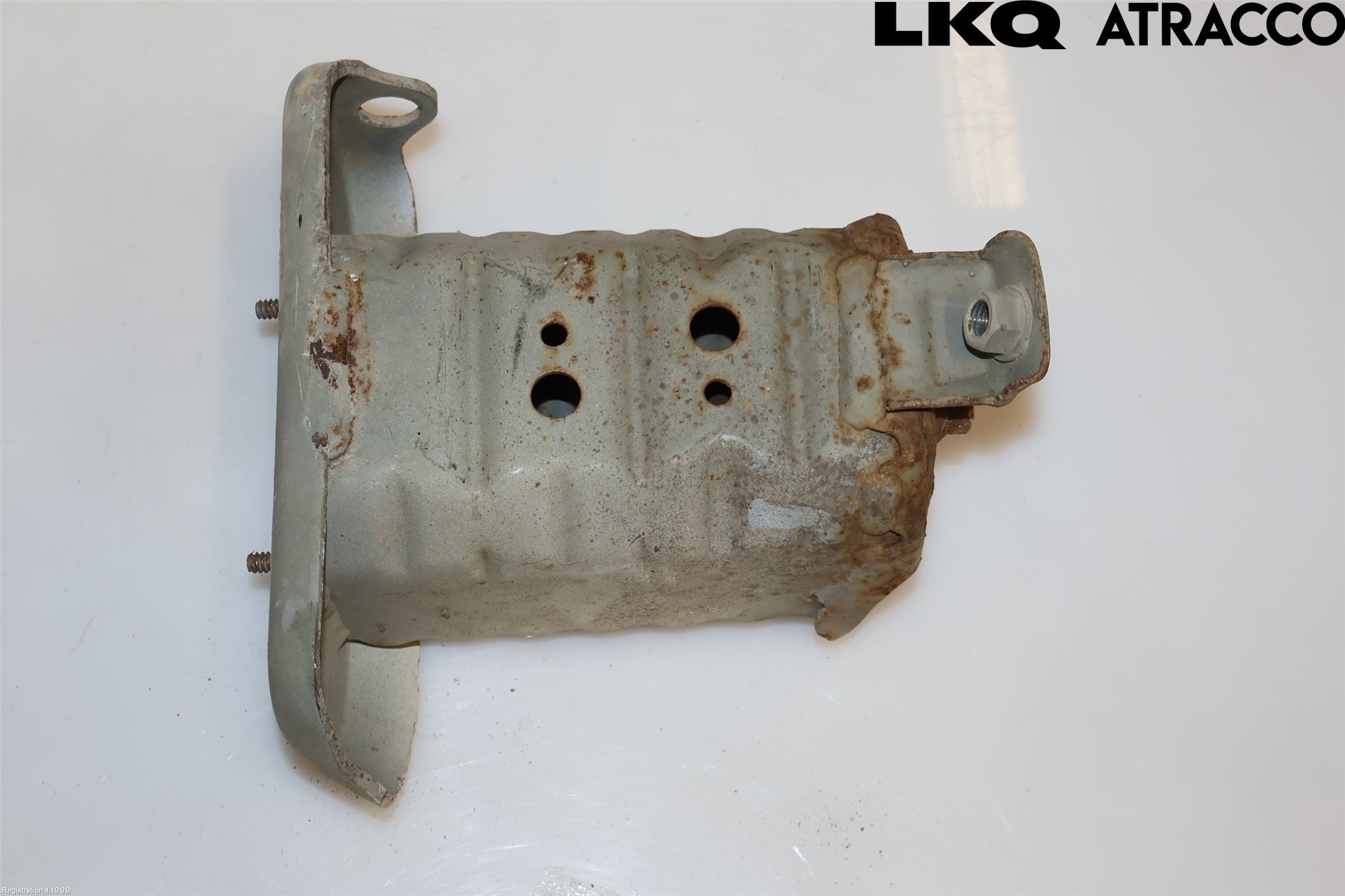 Toyota YARIS XP130 12-14 Stötfångarbärjärn Fram