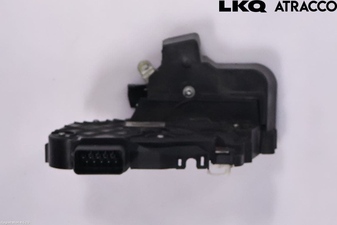 Volvo V70 08-13 Centrallåsmotor Höger