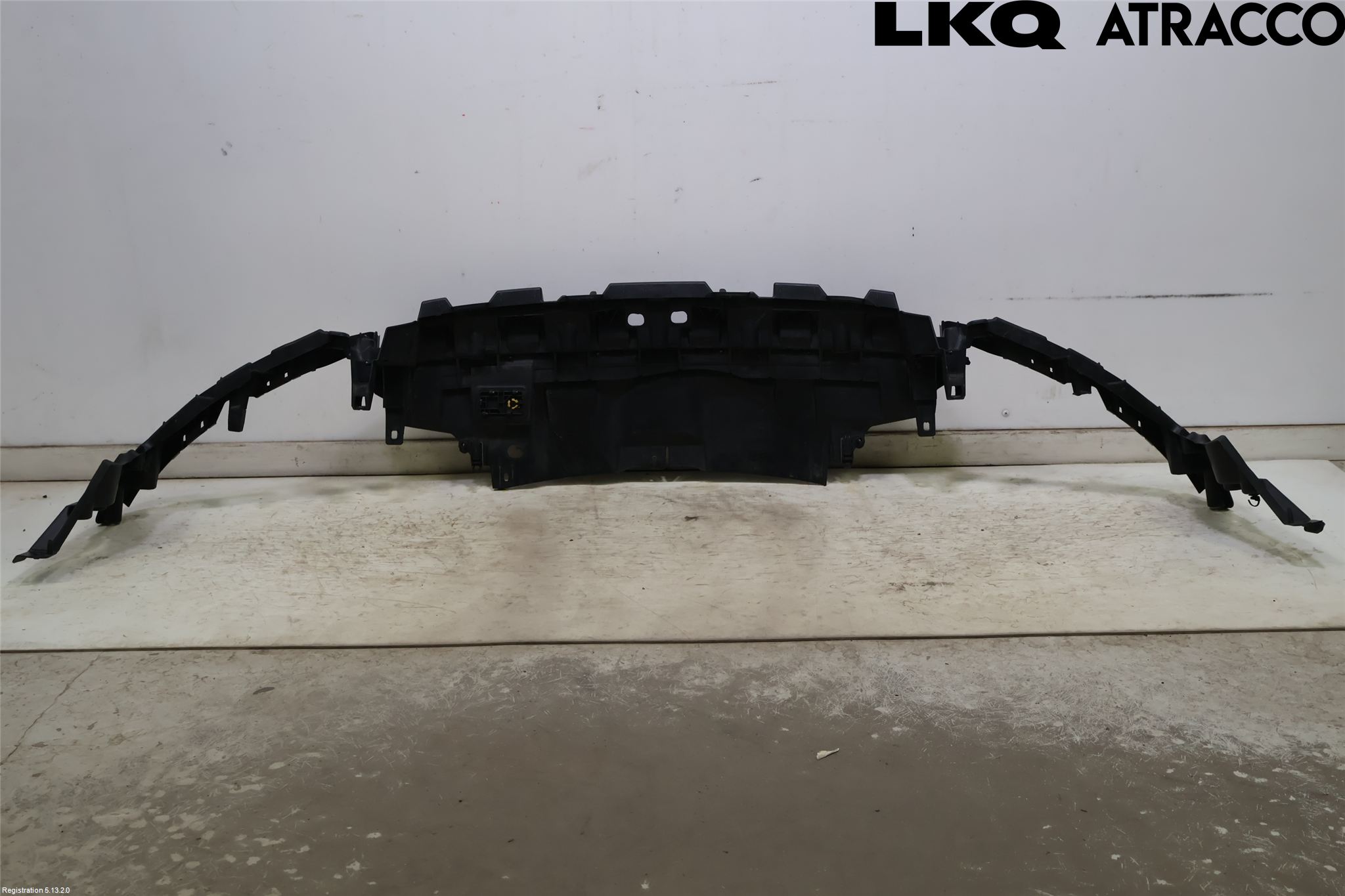 Ford FOCUS 15-18 Frontkorg