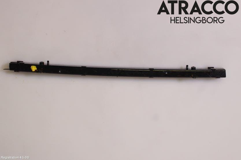 Skoda SUPERB 16-24 Bromsljus Bakruta