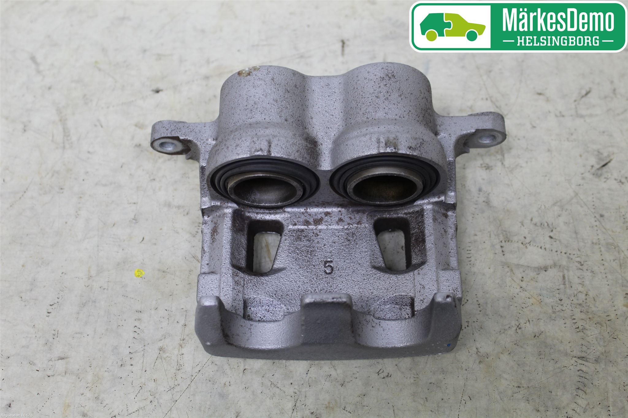 Lexus NX 300h 15-21 Bromsok Fram Höger