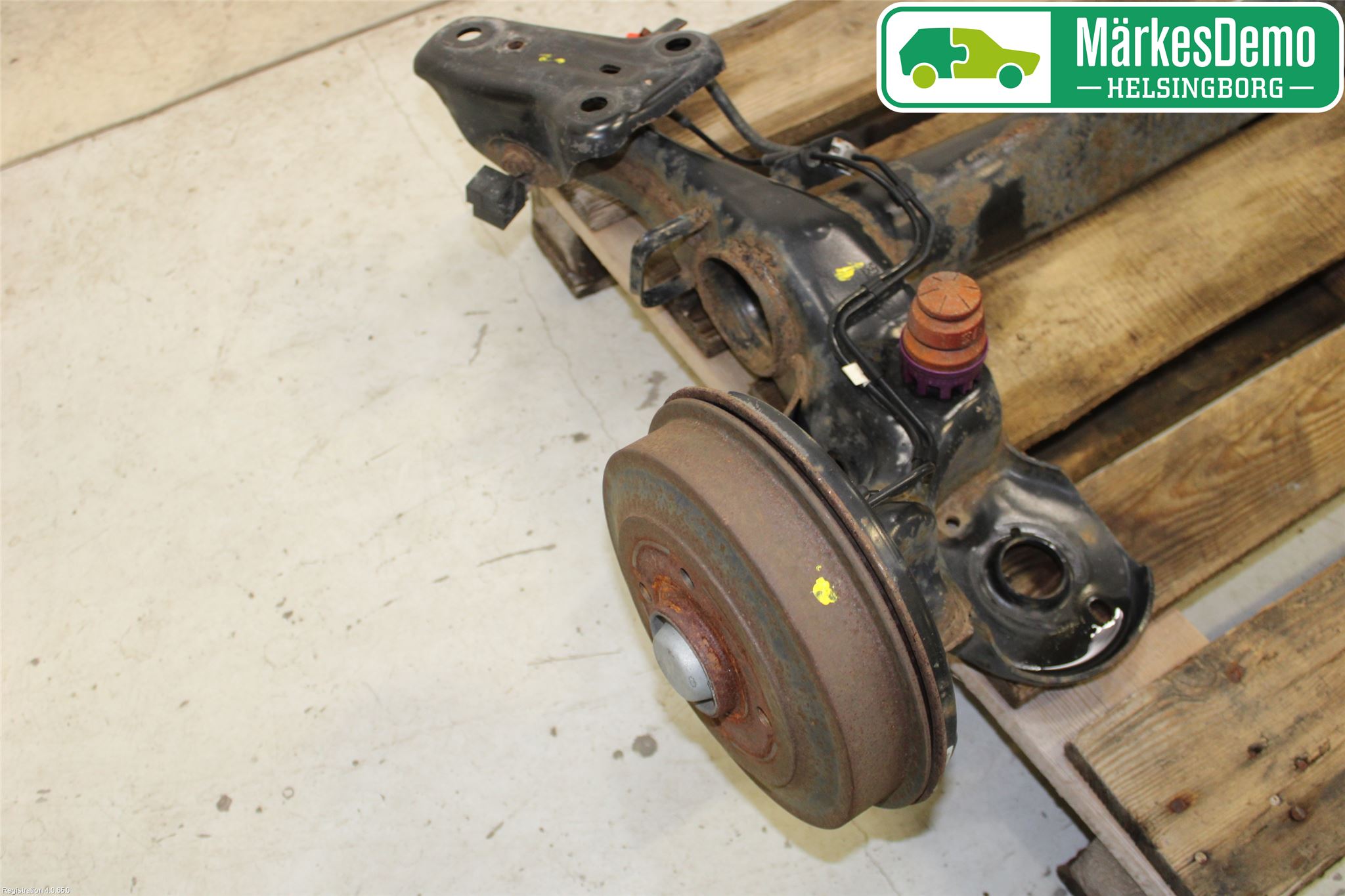 Peugeot 208 12-15 Bakaxel