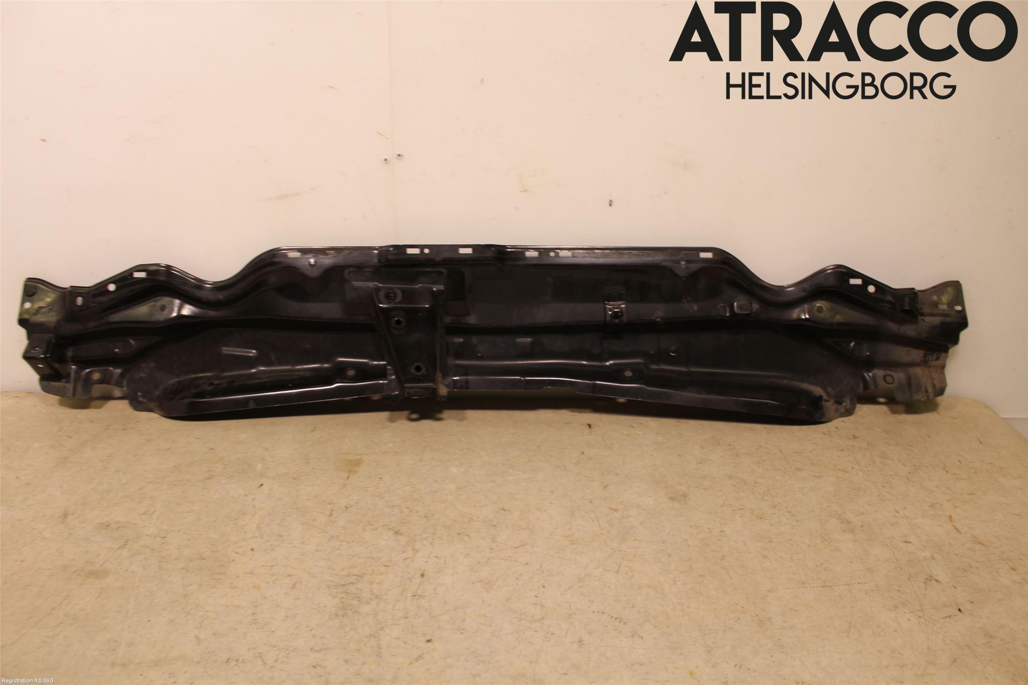 Toyota AVENSIS 16-18 Torpedplåt-Torpedplast