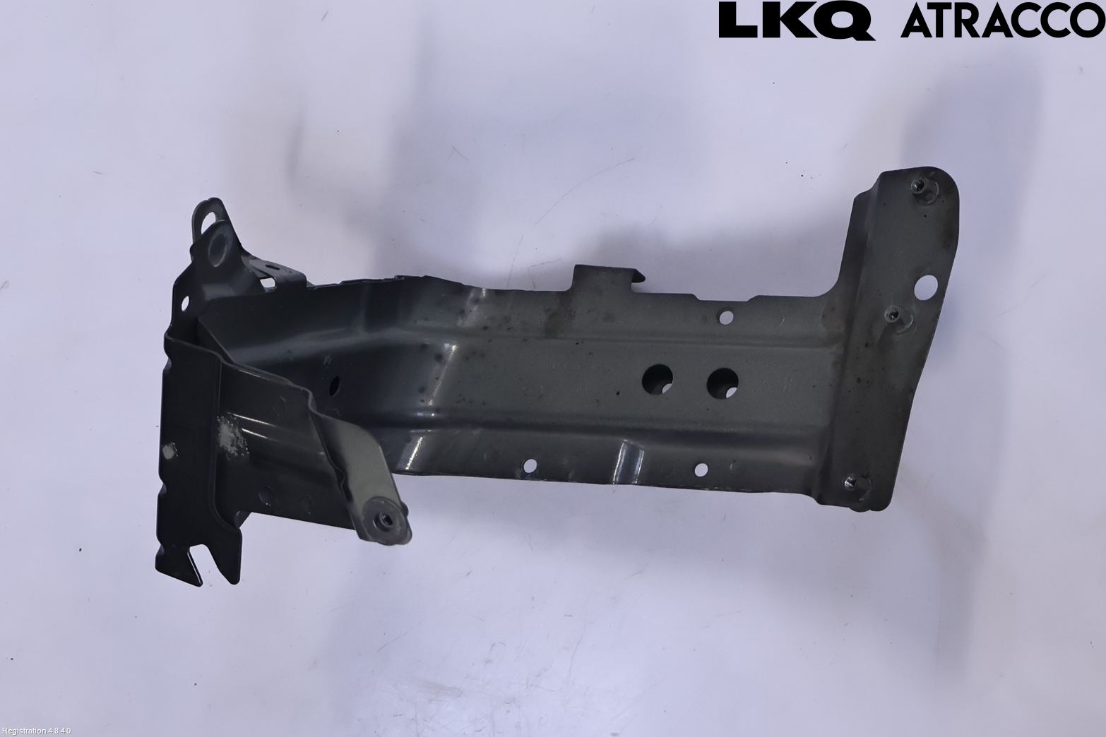 Audi Q7/SQ7 Skärmfäste Fram Vä