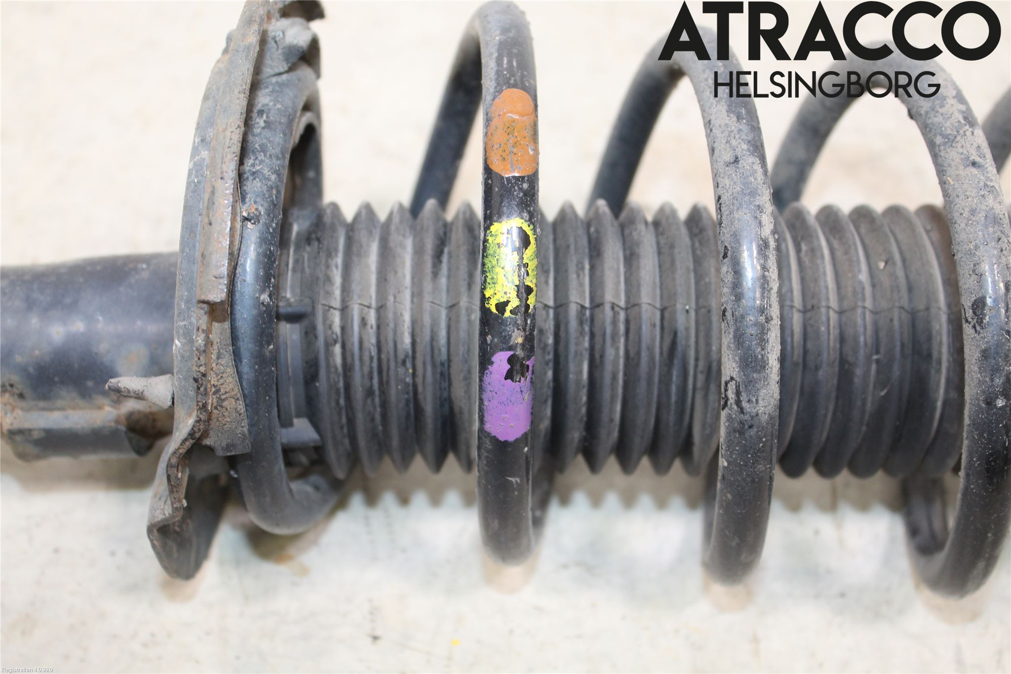 Ford FOCUS 15-18 Fjäderben Fram Höger