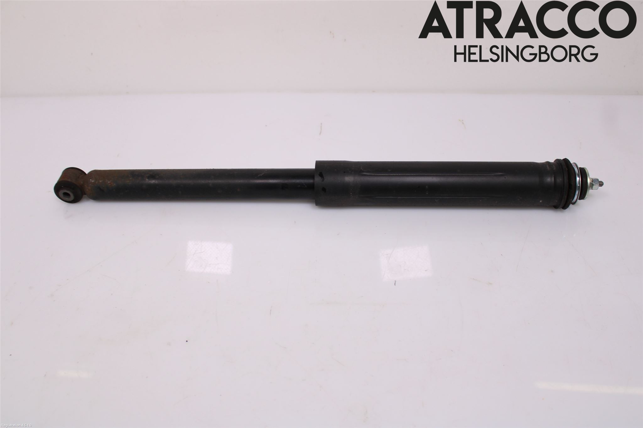 Toyota YARIS XP130 15-20 Stötdämpare Bak