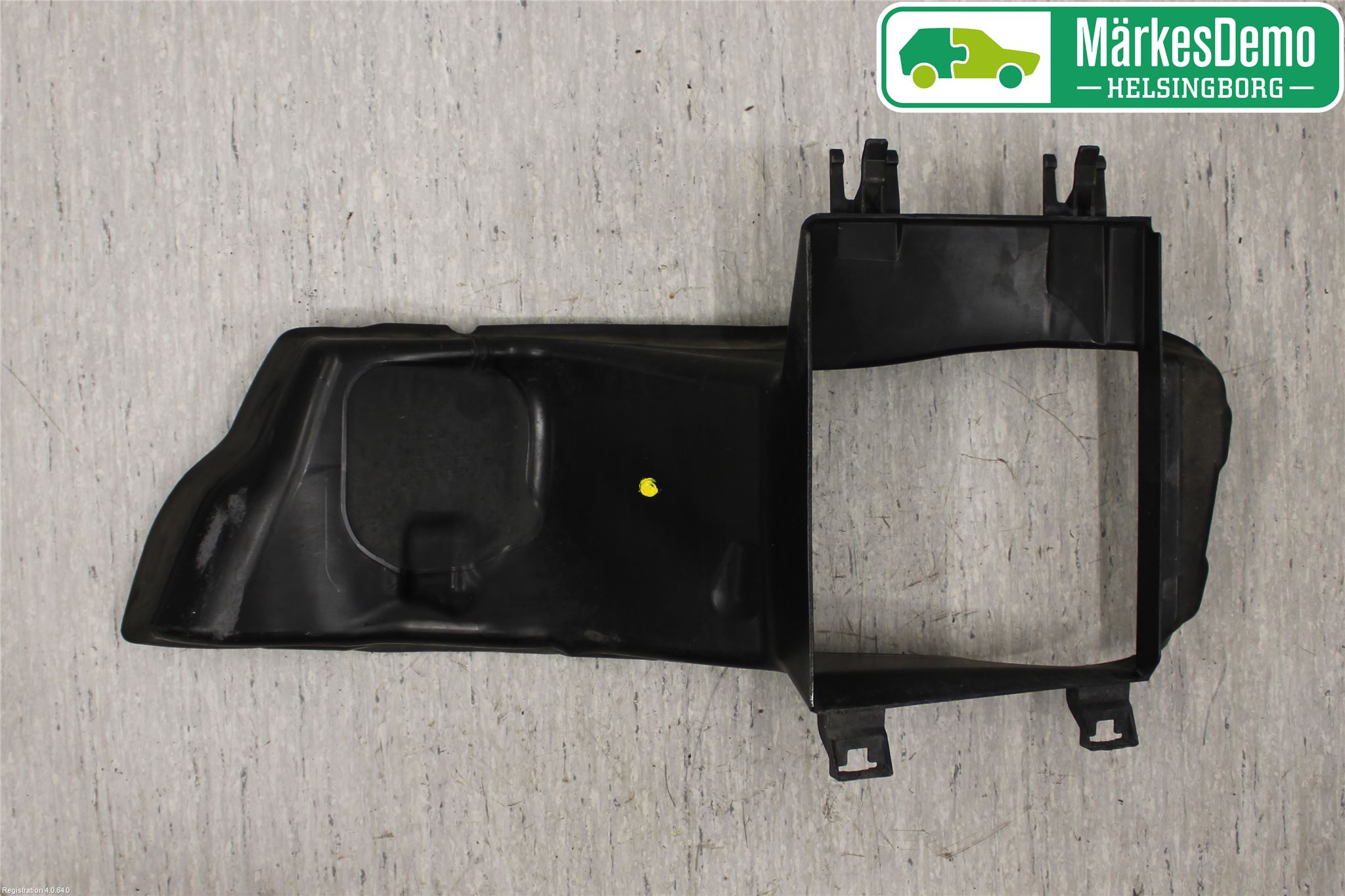 Audi A4 12-15 Deflektor Plåt-Plast Kylning