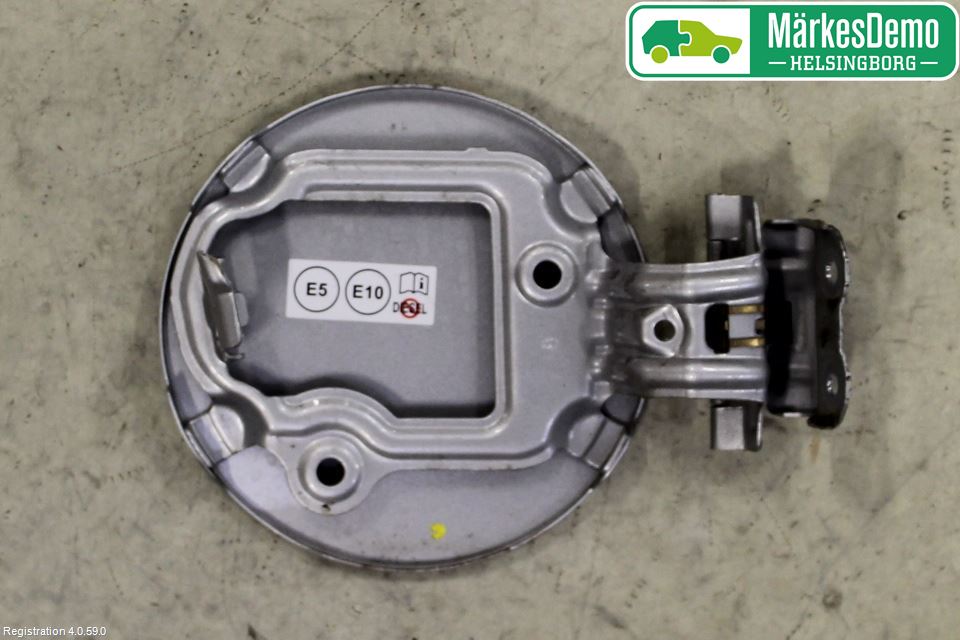 Toyota YARIS XP130 15-20 Tanklucka