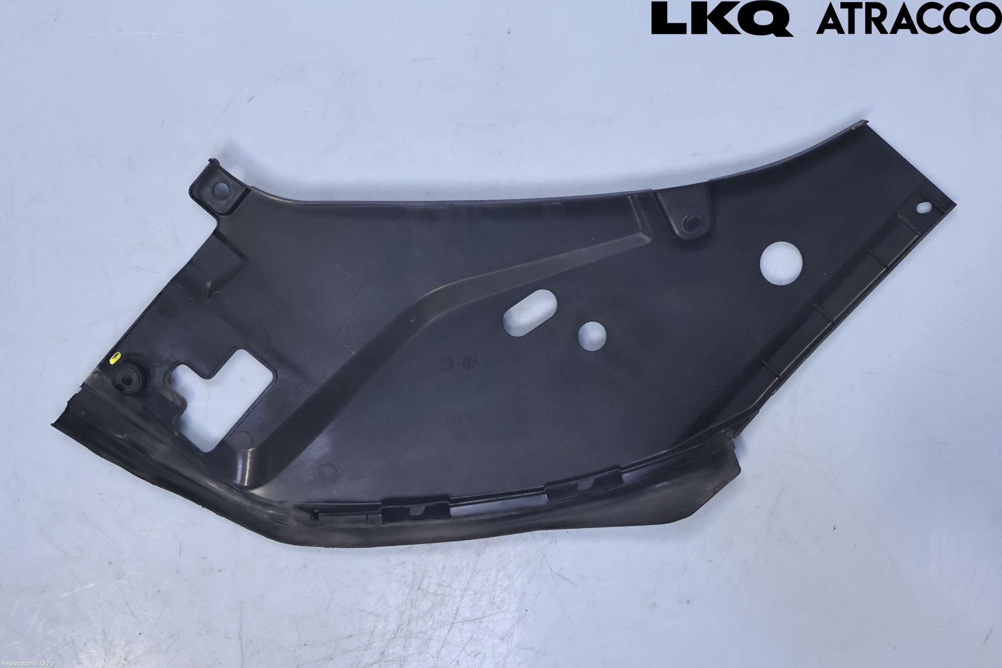 Volvo V90 17->> Täckplast Front