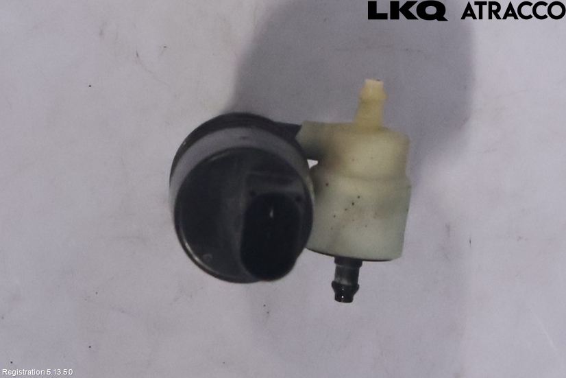 Volkswagen VW PASSAT 15-19 Spolarpump Vindruta