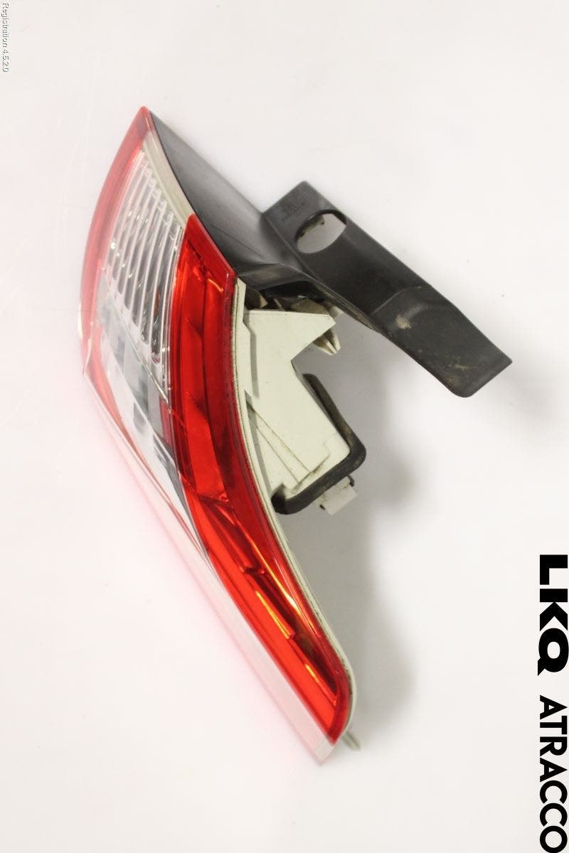 Peugeot 508 11-18 Bakljus Höger