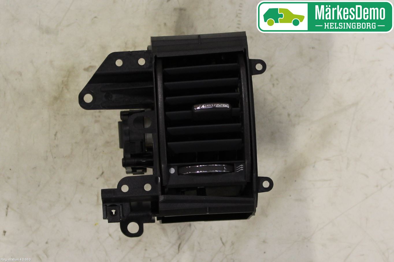 Jaguar XF 08-15 Defrosterkanal-Munstycke