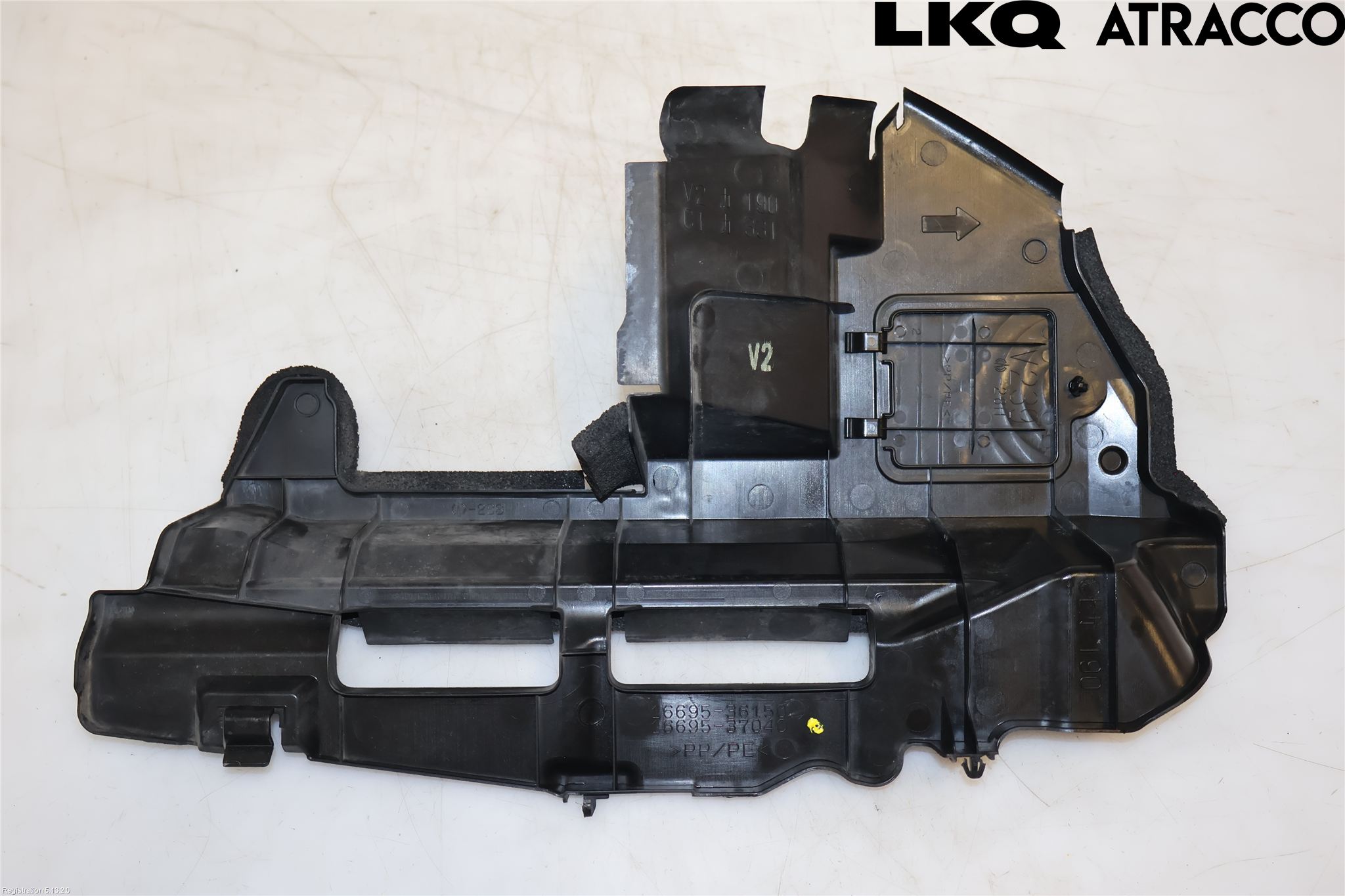 Lexus NX 300h 15-21 Deflektor Plåt-Plast Kylning