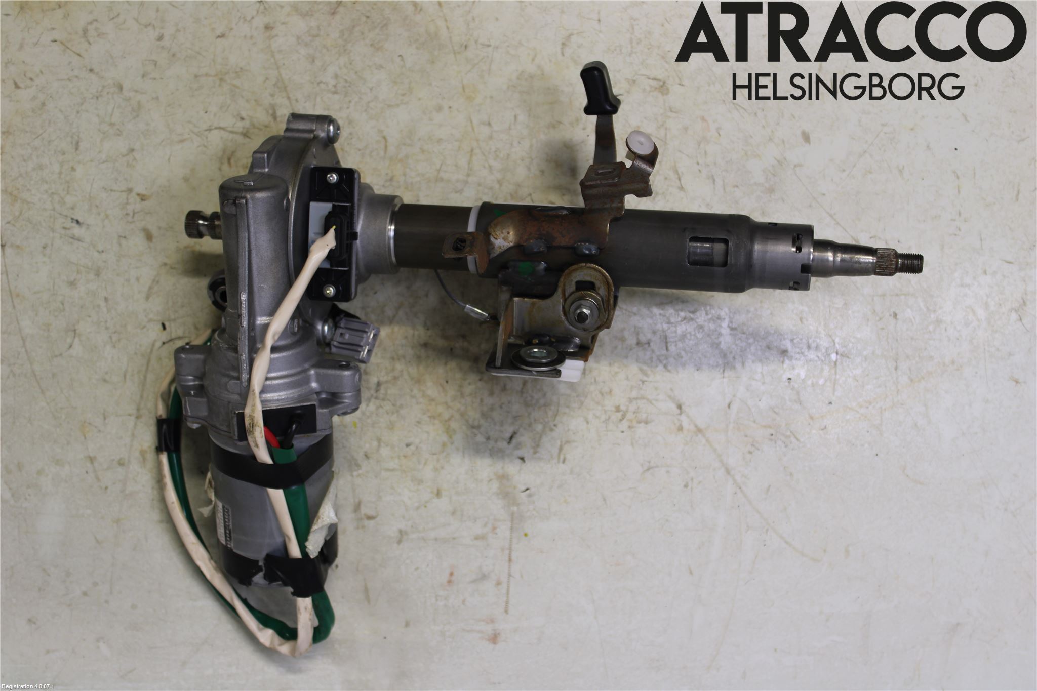 Toyota YARIS XP130 12-14 Rattaxelagg Med Inb Servo