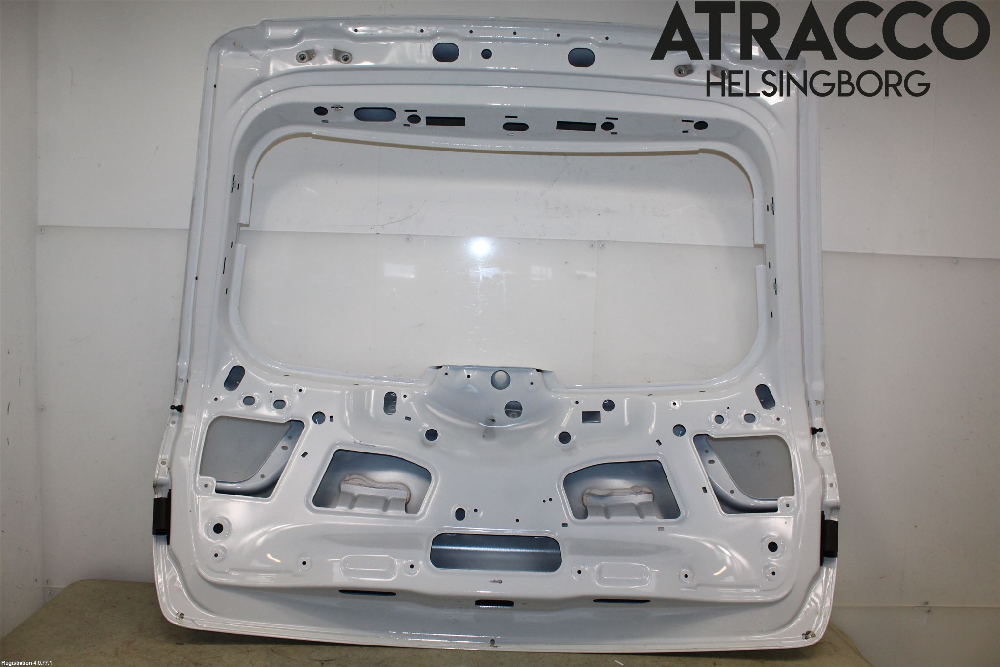Jeep GRAND CHEROKEE 10-20 Baklucka Kombi