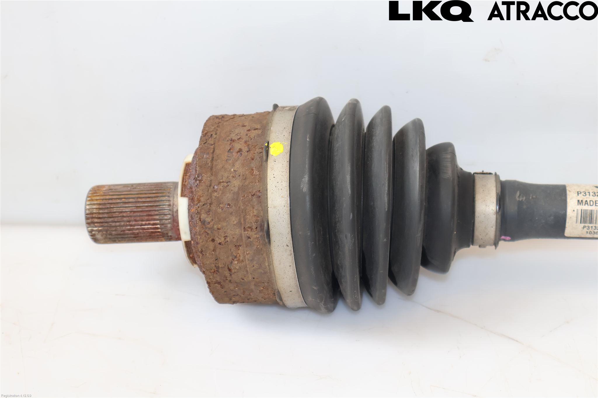 Volvo V60 CROSS COUNTRY 19- Drivaxel Fram Vänster