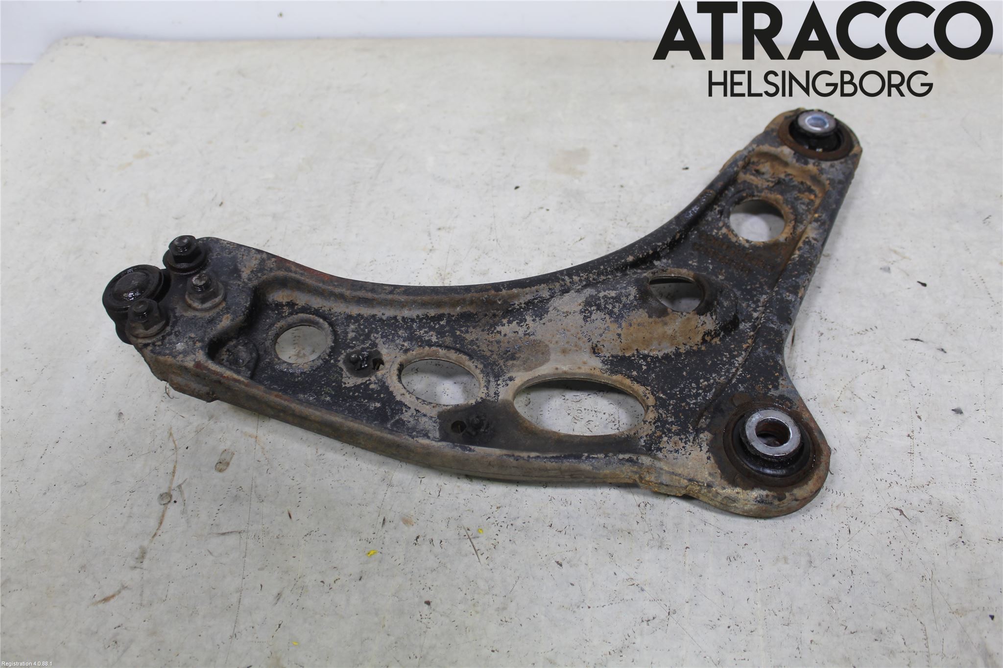 Opel VIVARO 15-19 Bärarm Fram Undre Vä