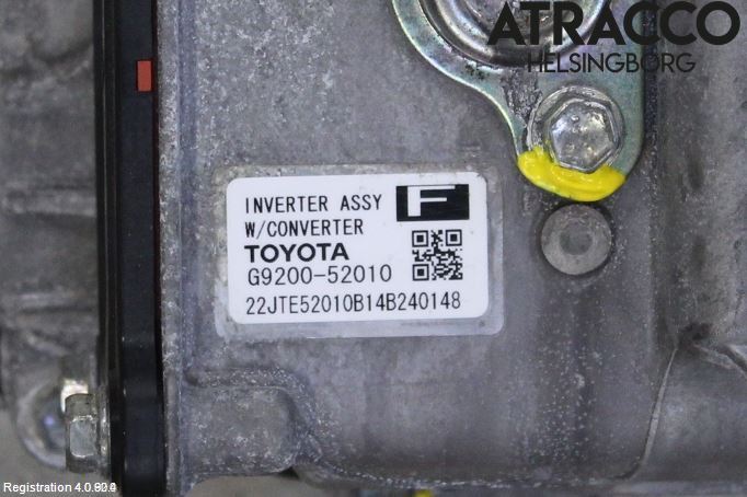 Toyota YARIS XP130 12-14 Hybridconverter