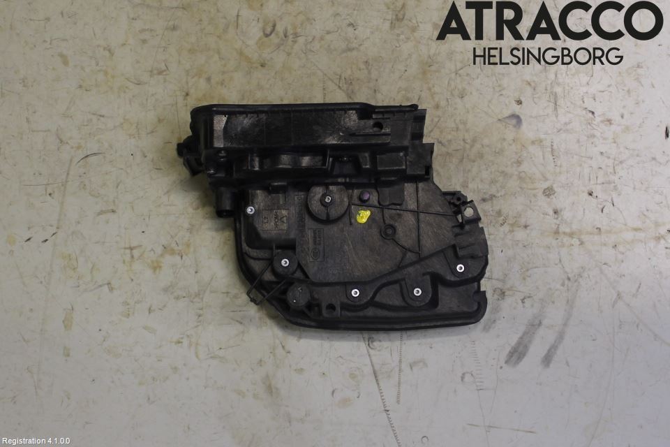 BMW 5 G30/G31/F90 17-23 Centrallåsmotor Vänster