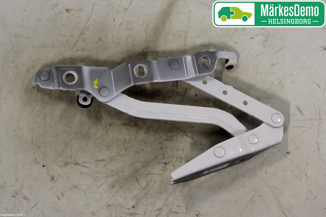 Audi A5 07-16 Bakluckegångjärn Vä