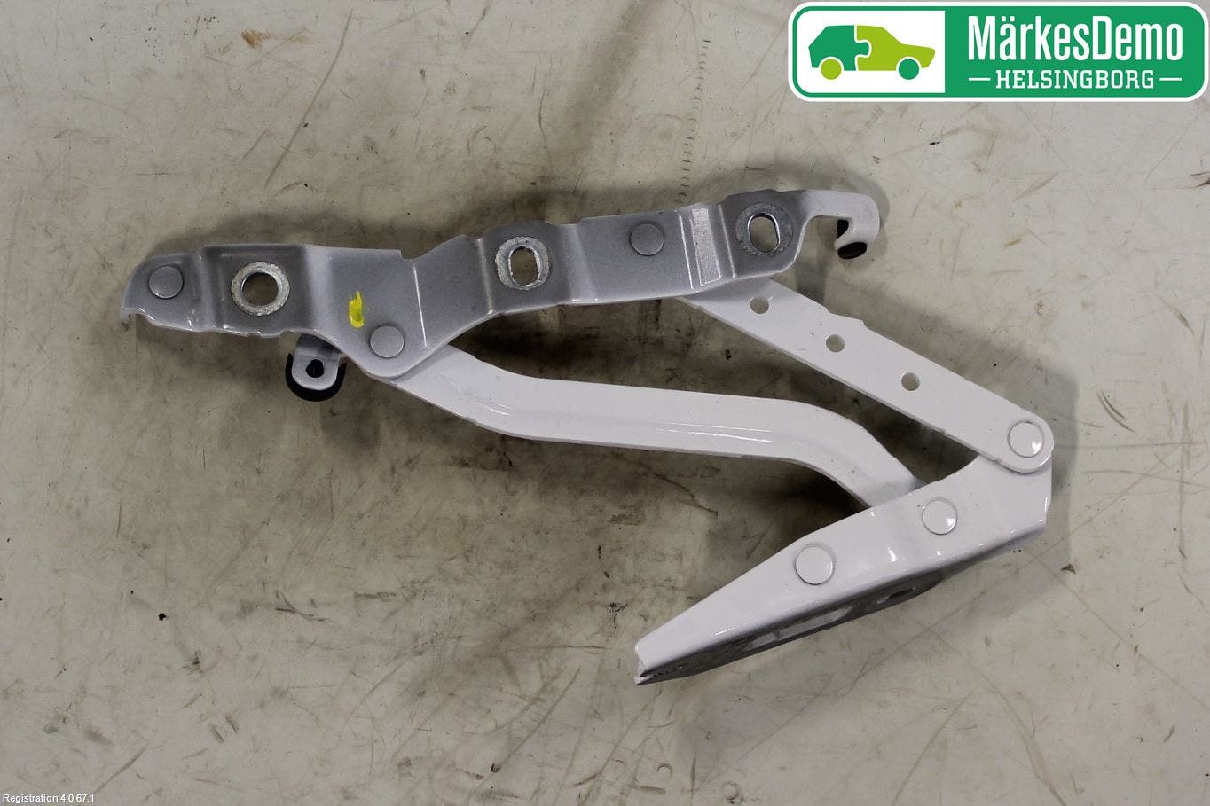 Audi A5 07-16 Bakluckegångjärn Vä