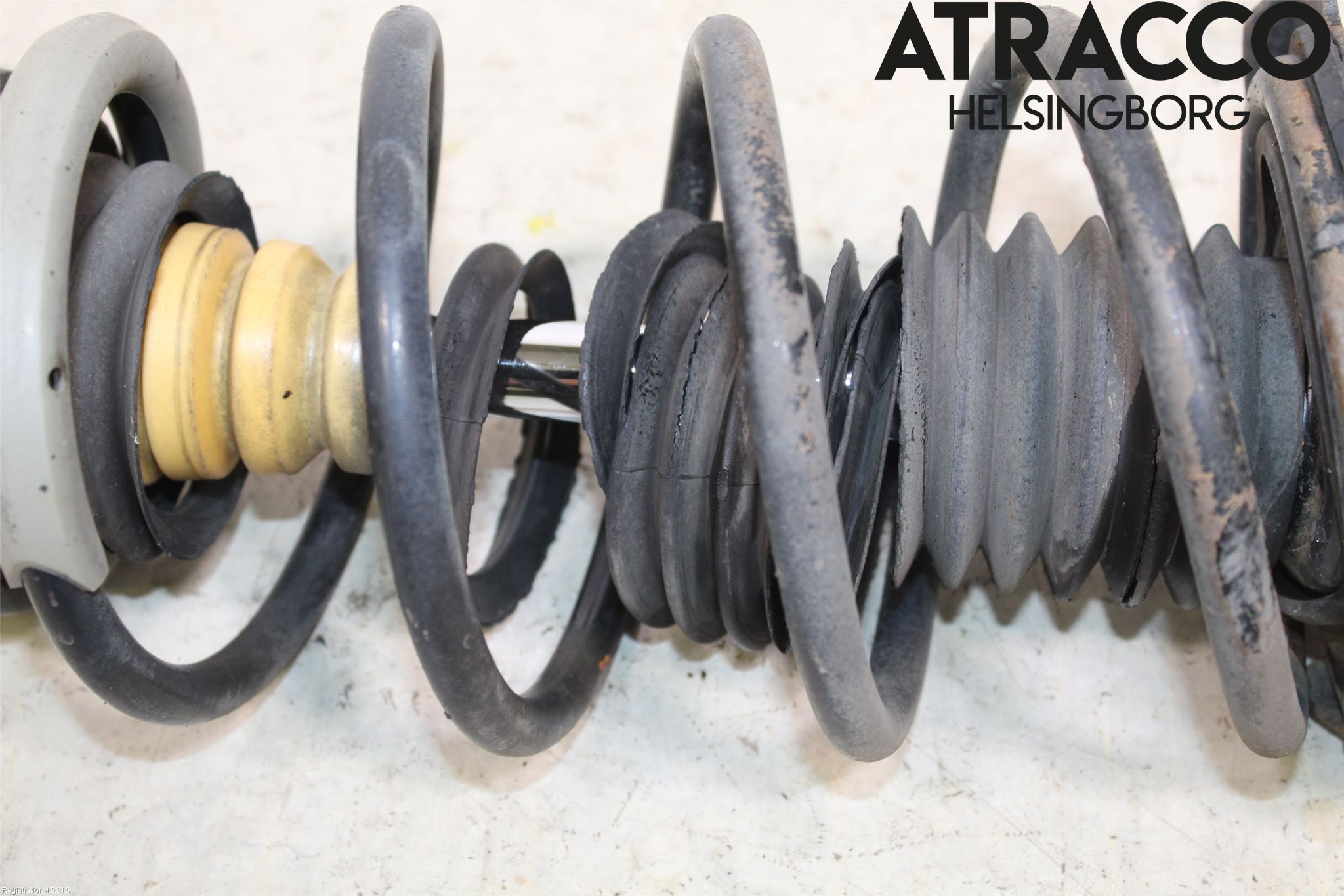 Mazda 2 (DE) 08-15 Fjäderben Fram Vänster