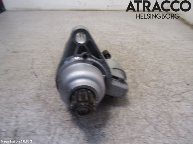 Volkswagen VW CADDY 11-15 Startmotor Diesel